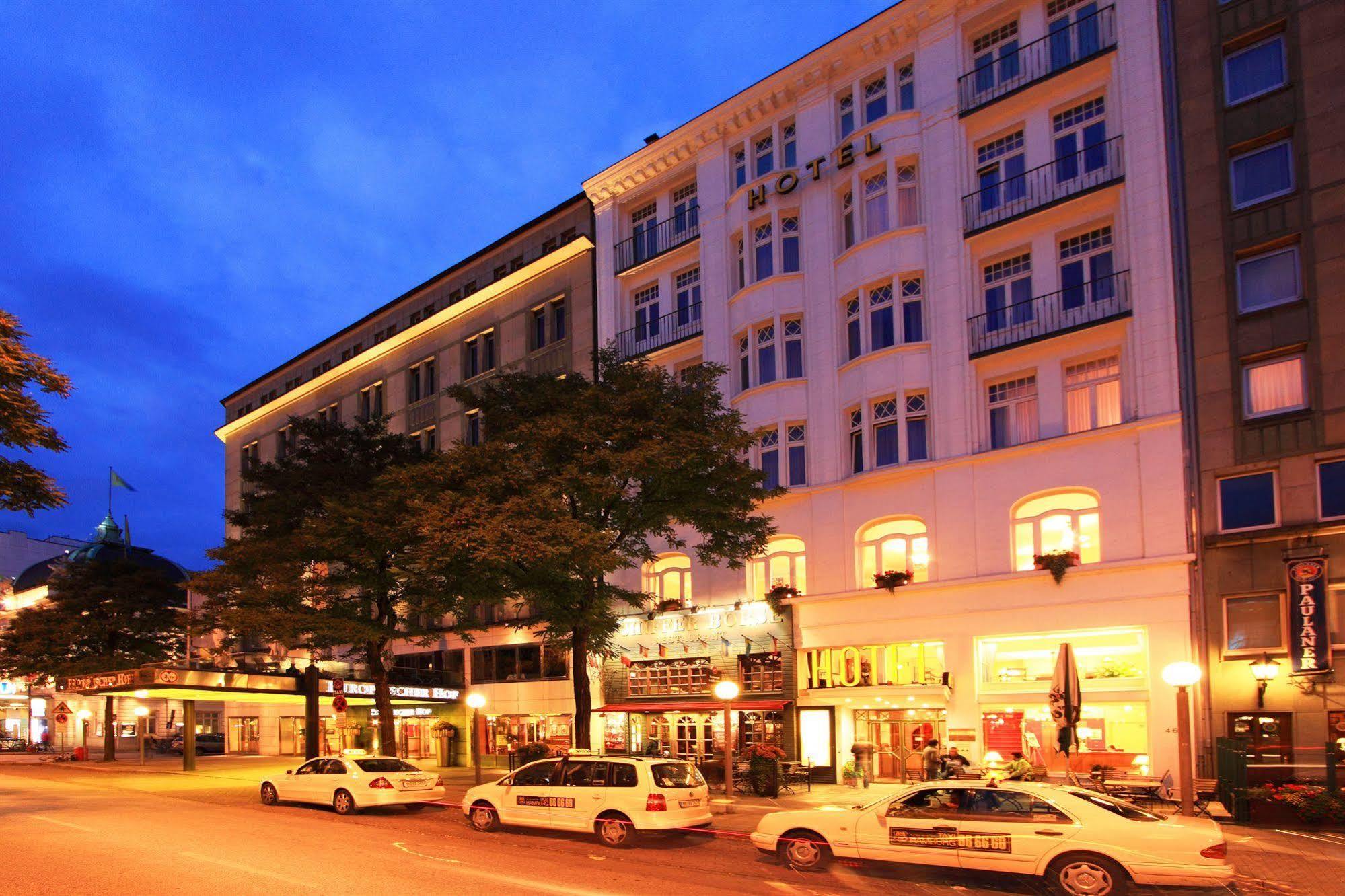 Novum Hotel Kronprinz Hamburg Hauptbahnhof Exterior foto